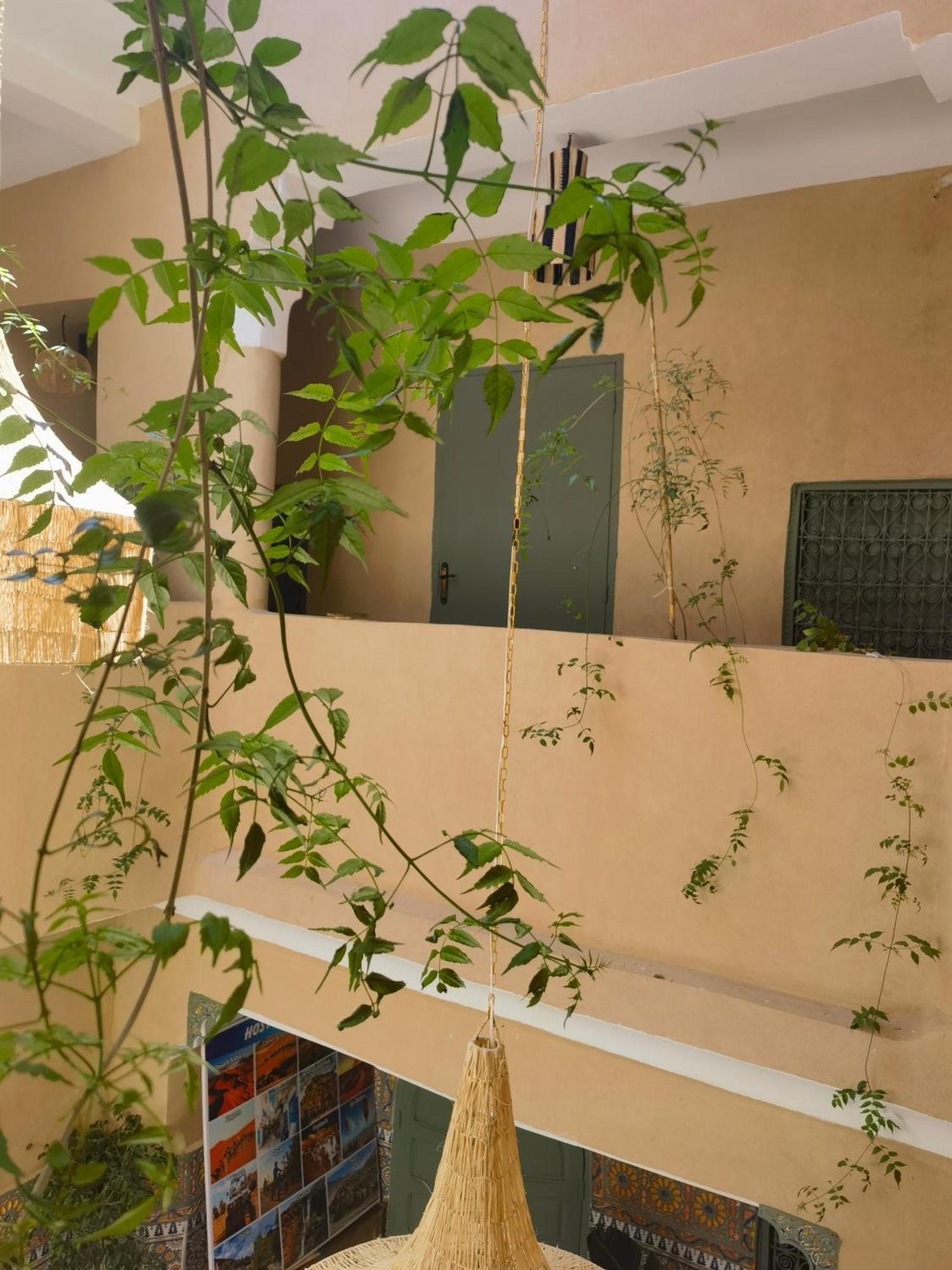 Medina Oasis Hostel Marrakesh Bagian luar foto