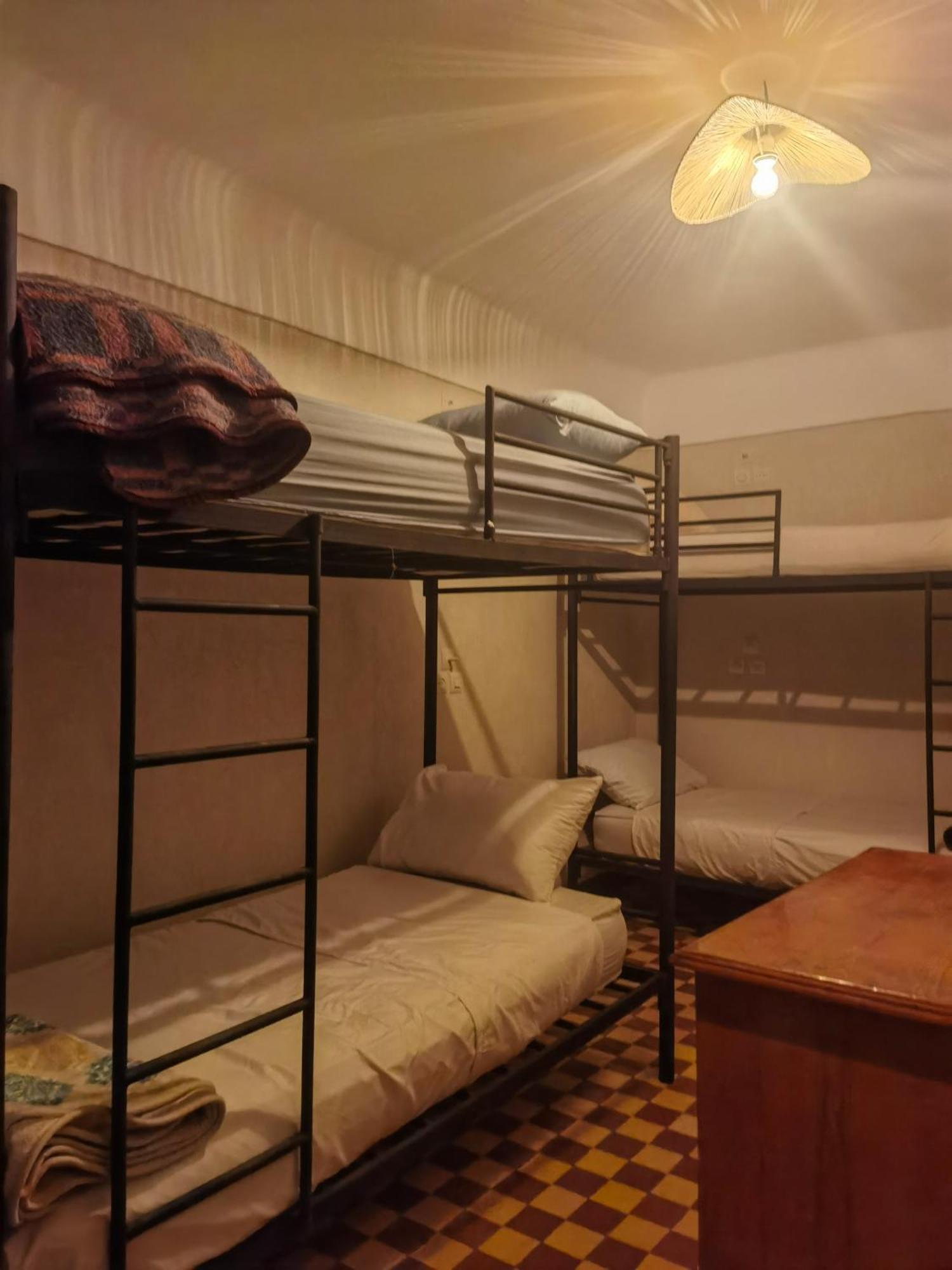 Medina Oasis Hostel Marrakesh Bagian luar foto