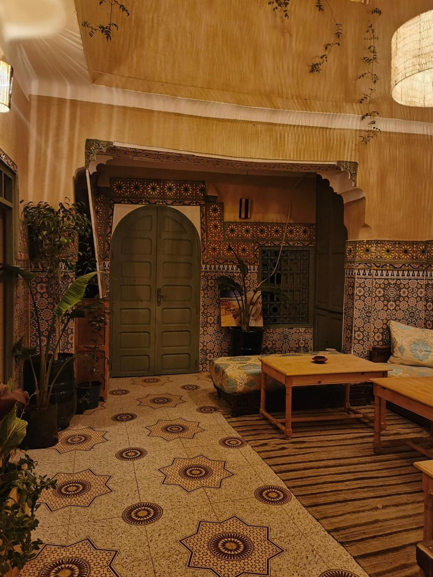 Medina Oasis Hostel Marrakesh Bagian luar foto